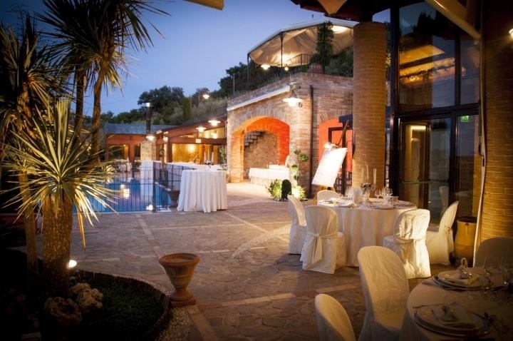 Colored lights framing your wedding in villa